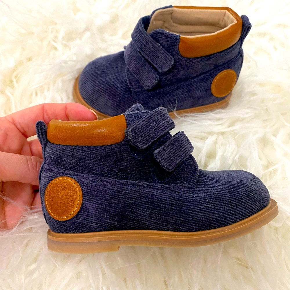 Vince Camuto Baby Boots